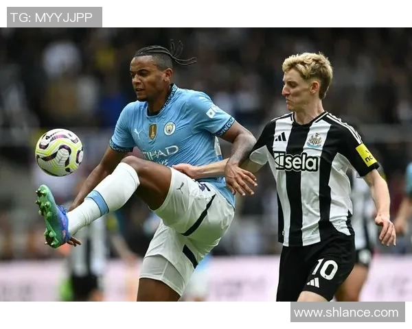 罗德里在曼城的崛起与影响力解析:从青涩小将到中场核心的蜕变之路 罗德里在曼城的崛起与影响力解析:从青涩小将到中场核心的蜕变之路